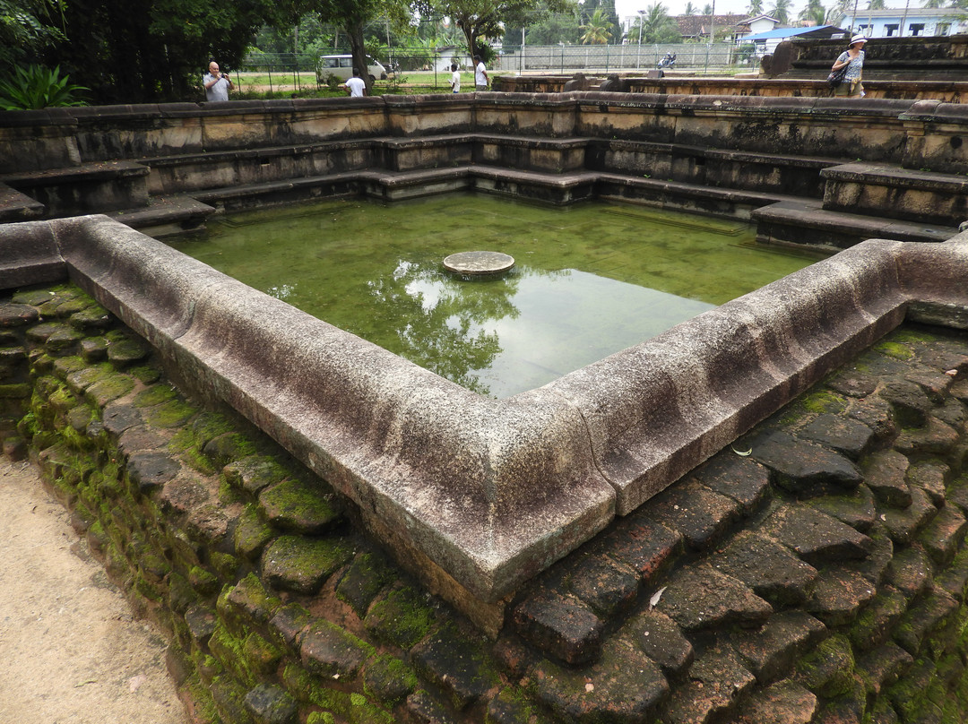Kumara Pokuna-波隆纳鲁瓦必去景点