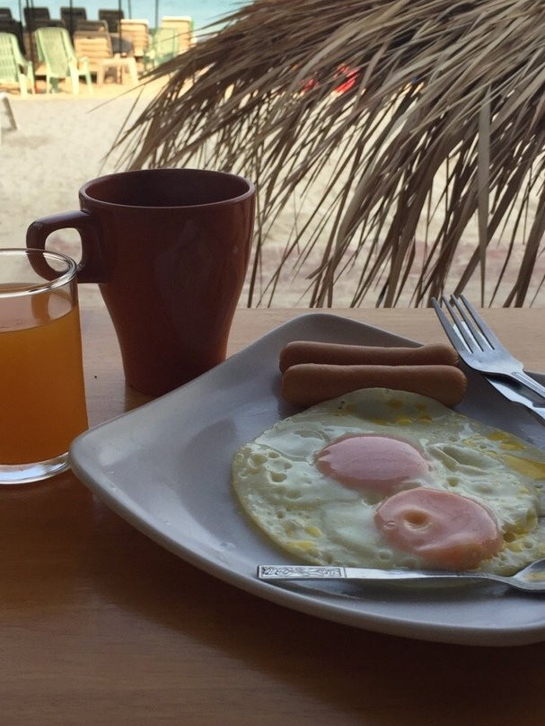 Tawaen Beach Resort主图