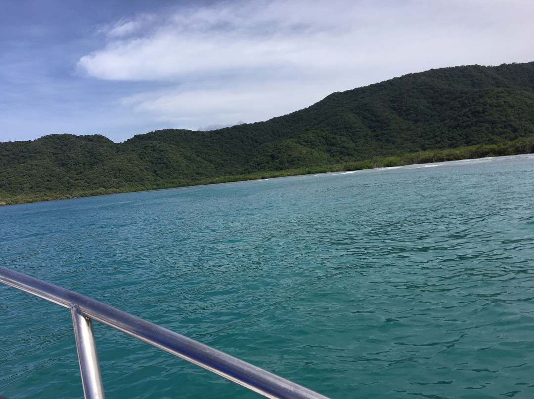 Samoa Boat Trips-圣玛尔塔必去景点