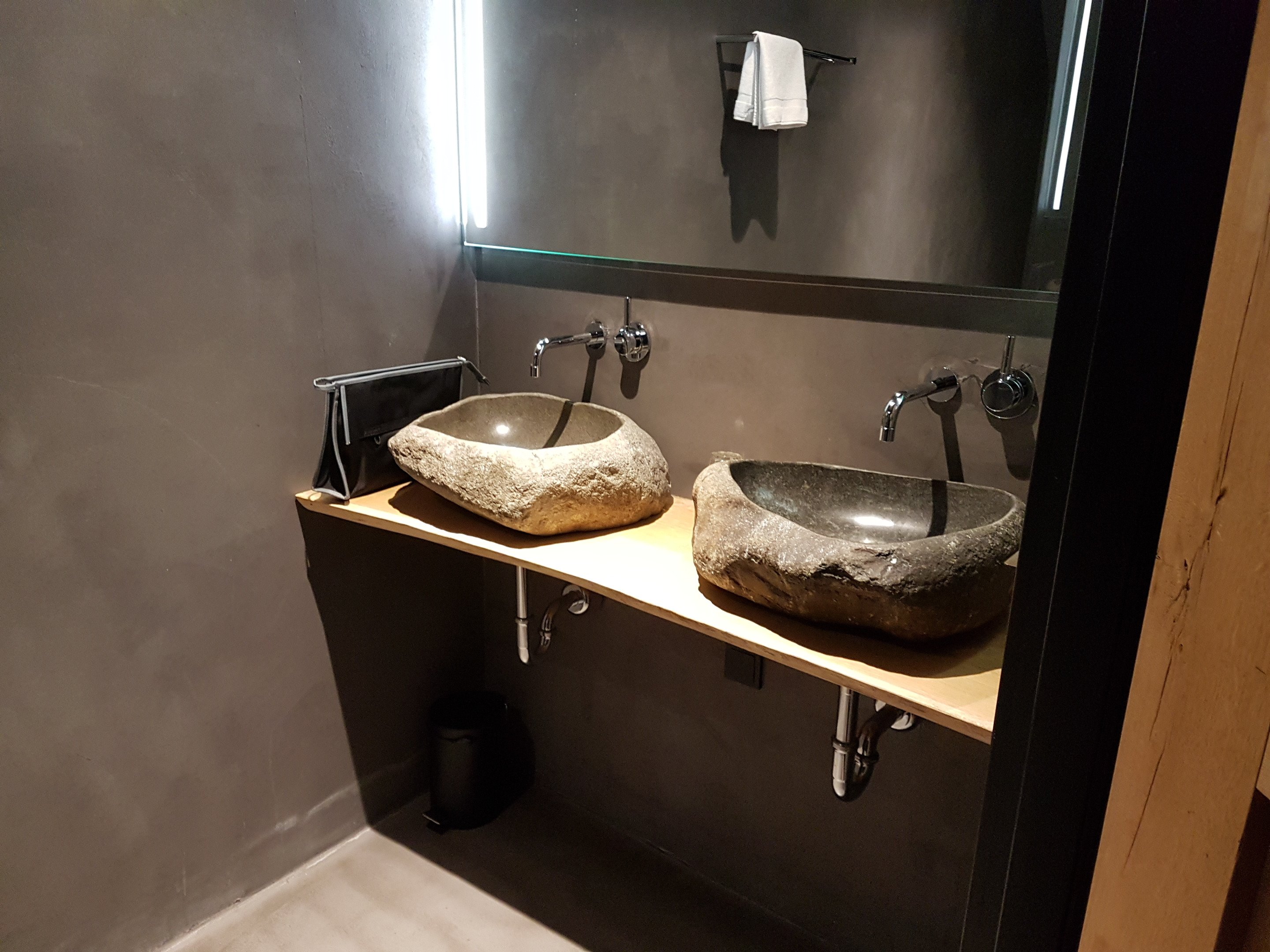 Vesting Hotel-浴室