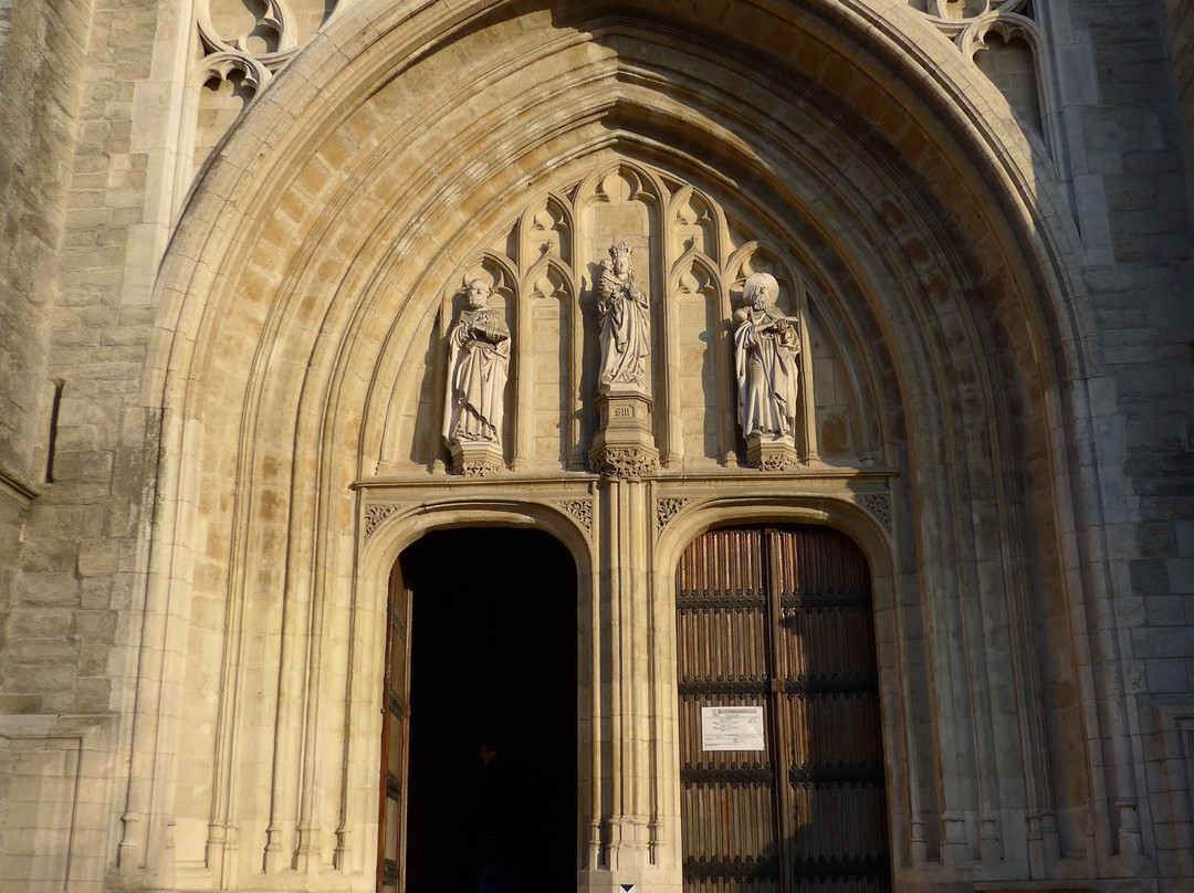 Collegiale Saints Pierre et Guidon-Anderlecht必去景点