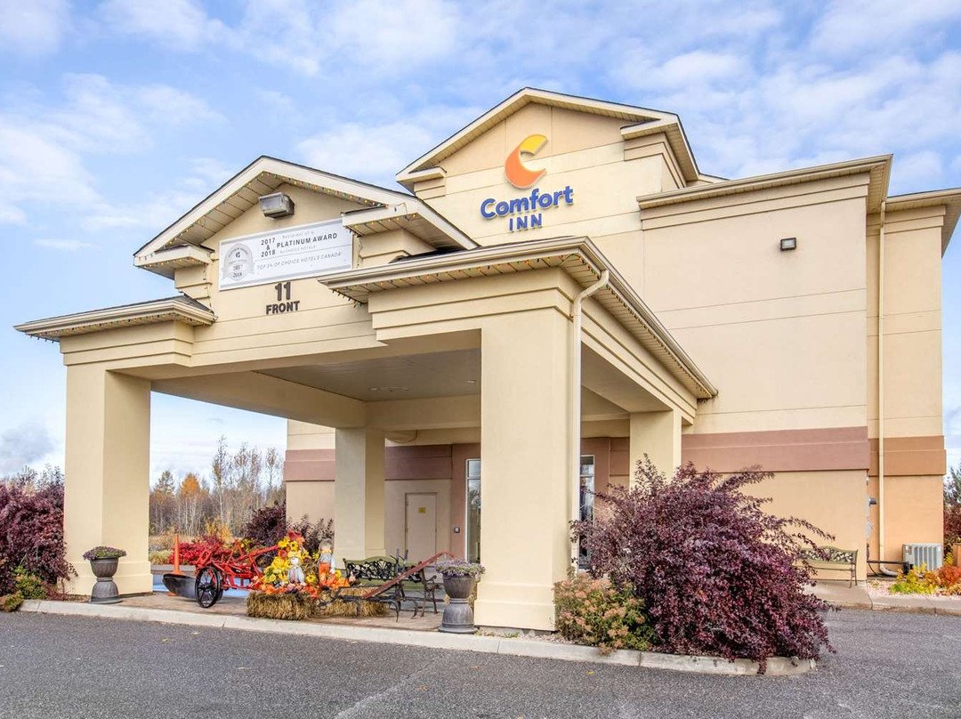 Comfort Inn Sturgeon Falls主图