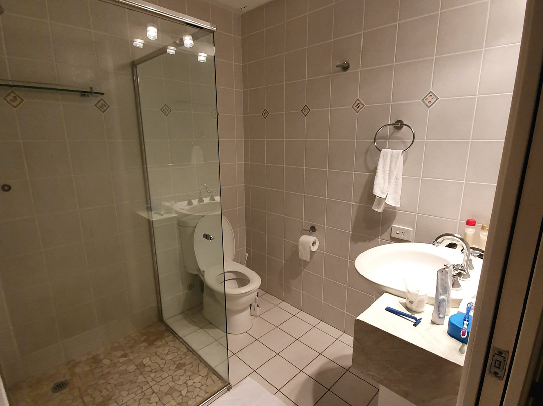 Raintrees Moffat Beach主图