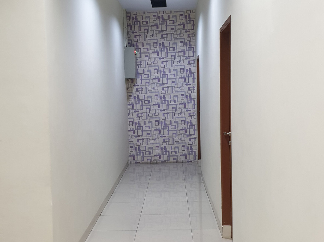 OYO 928 Hotel Astra Novilia主图