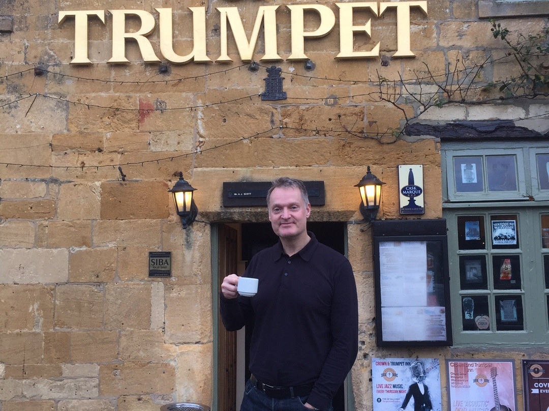 Crown and Trumpet Inn主图