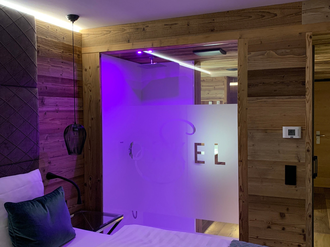 祖姆托科尔餐厅酒店主图