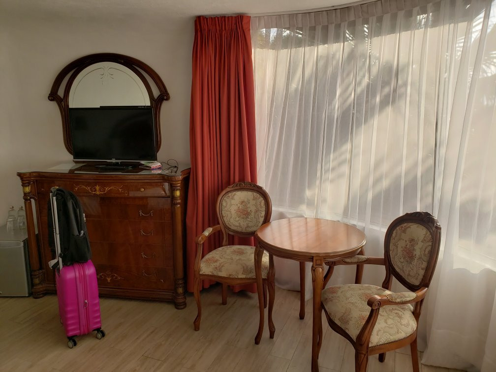 Hotel Montecarlo主图