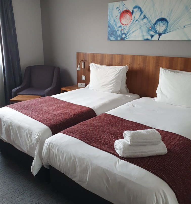 City Lodge Hotel Waterfall City主图