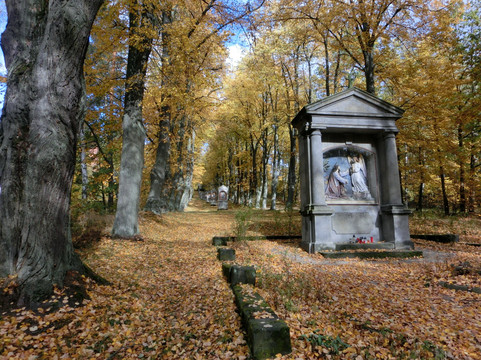 Křížová Cesta-Cvikov必去景点