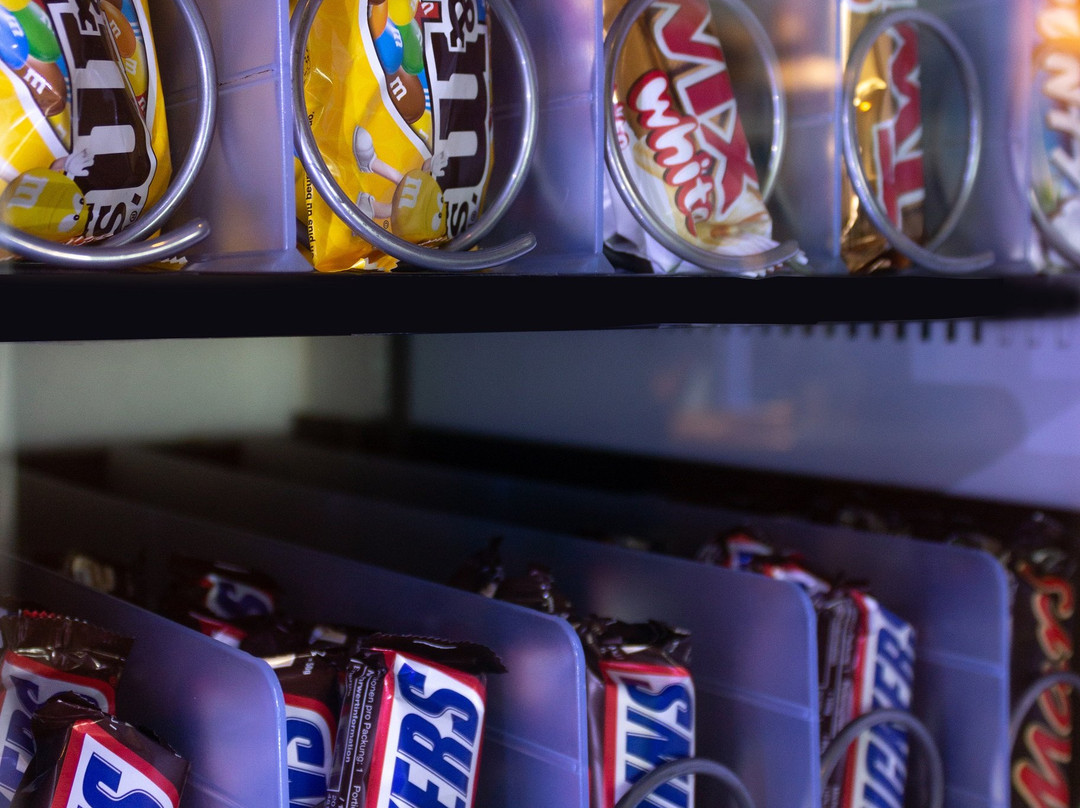 华美达兰佩特海姆酒店主图