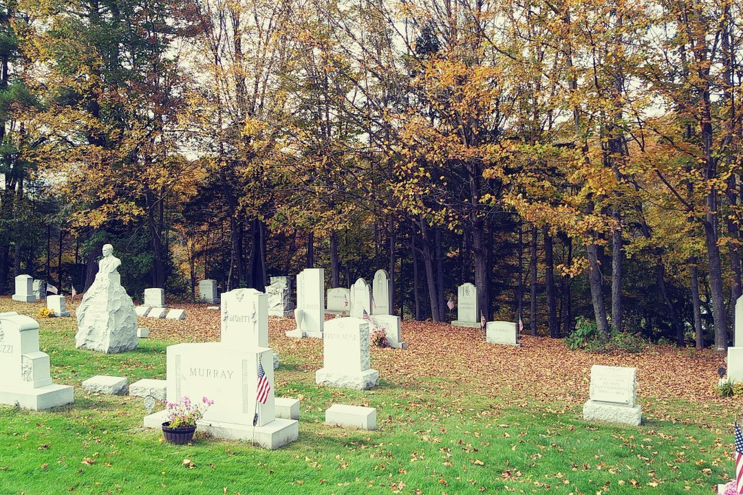 Hope Cemetery-Barre必去景点