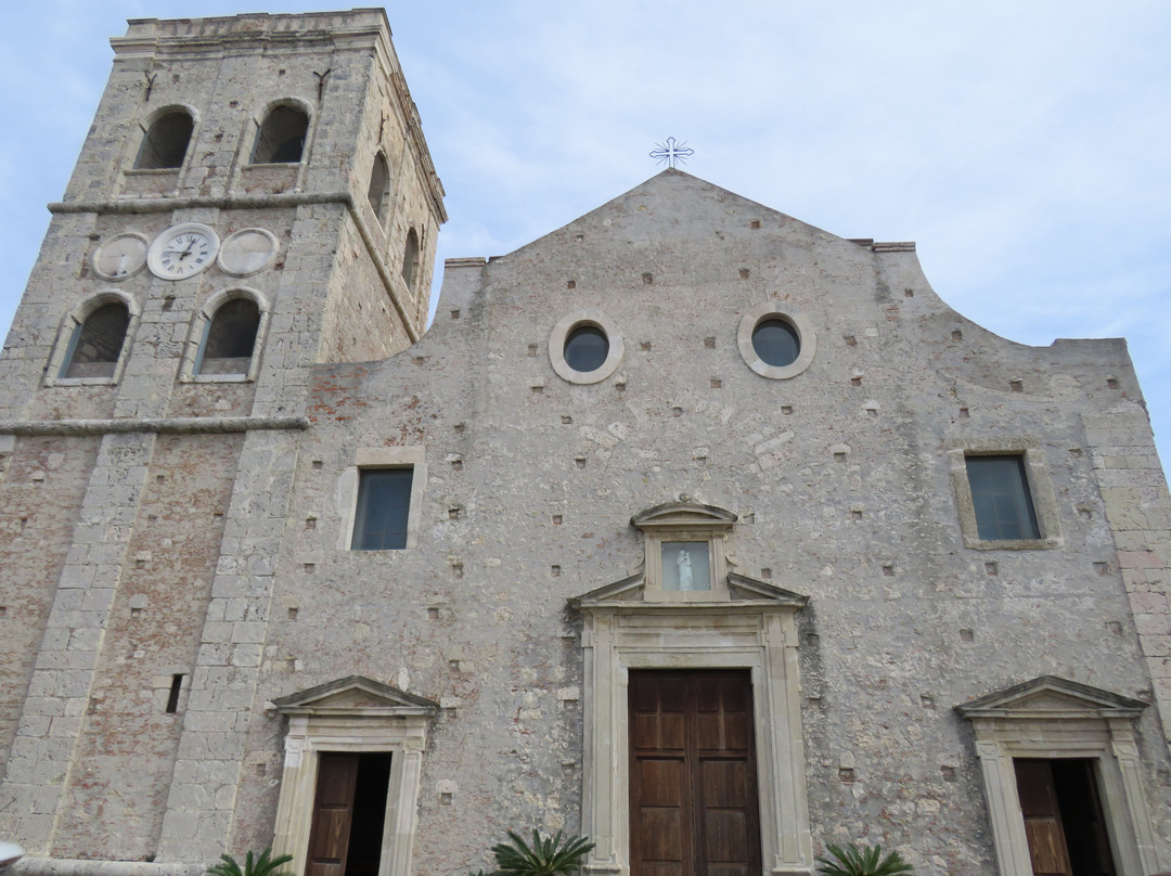 Duomo-Roccavaldina必去景点