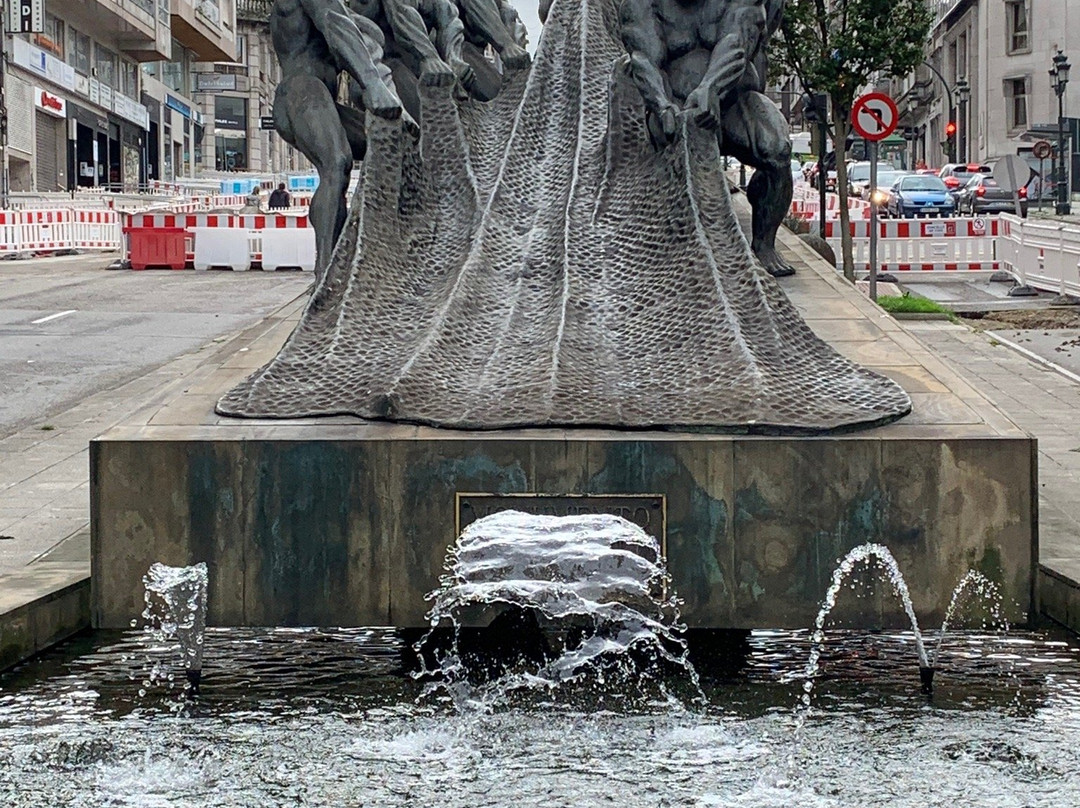 Monumento ao Trabalho景点图片