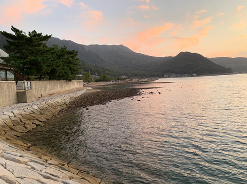 Michi-no-Eki Left Stones made for Osaka Castle-土庄町必去景点