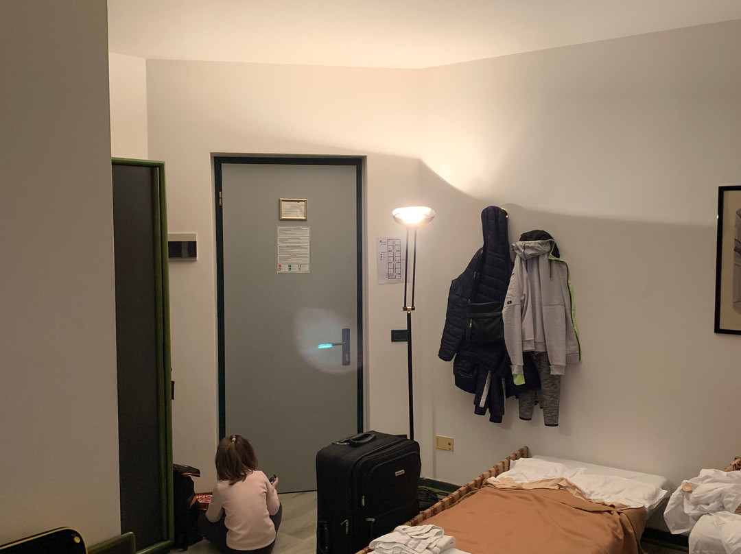 Green Hotel主图