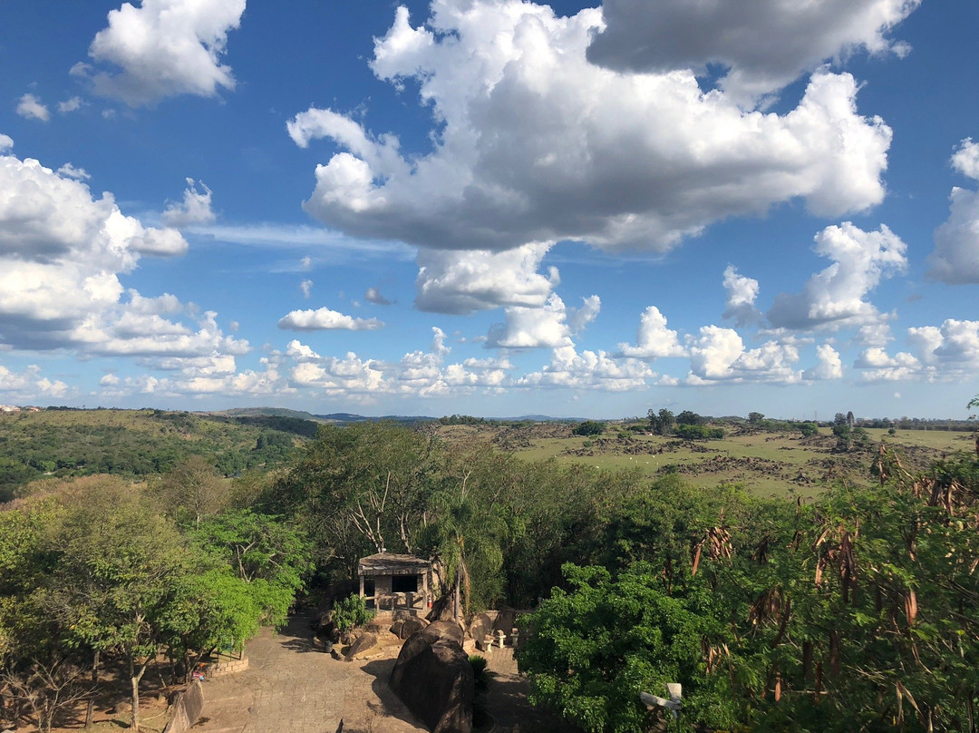 Monumento à Padroeira - Nossa Senhora do Monte Serrat-Salto必去景点