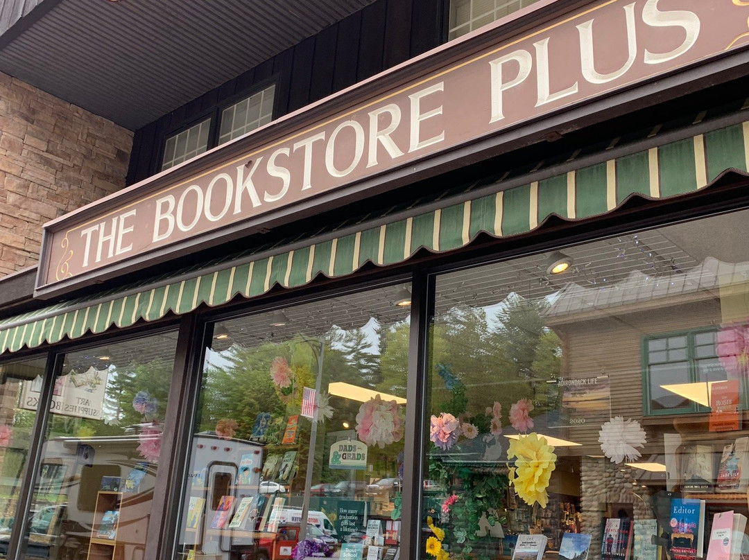 The Bookstore Plus-普莱西德湖必去景点