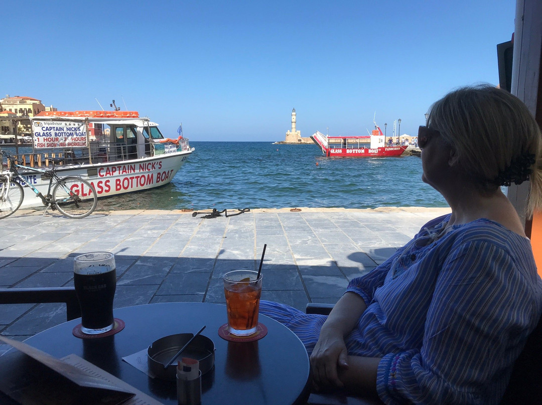 Avalon Rock Pub-干尼亚必去景点