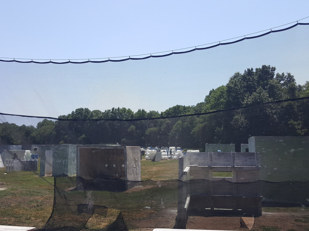 Monroe旅游景点-Long Live Paintball