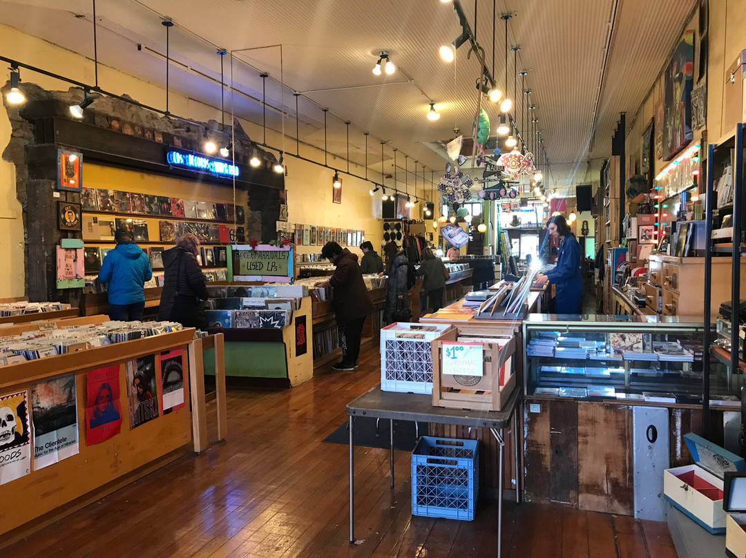 Love Garden-劳伦斯必去景点