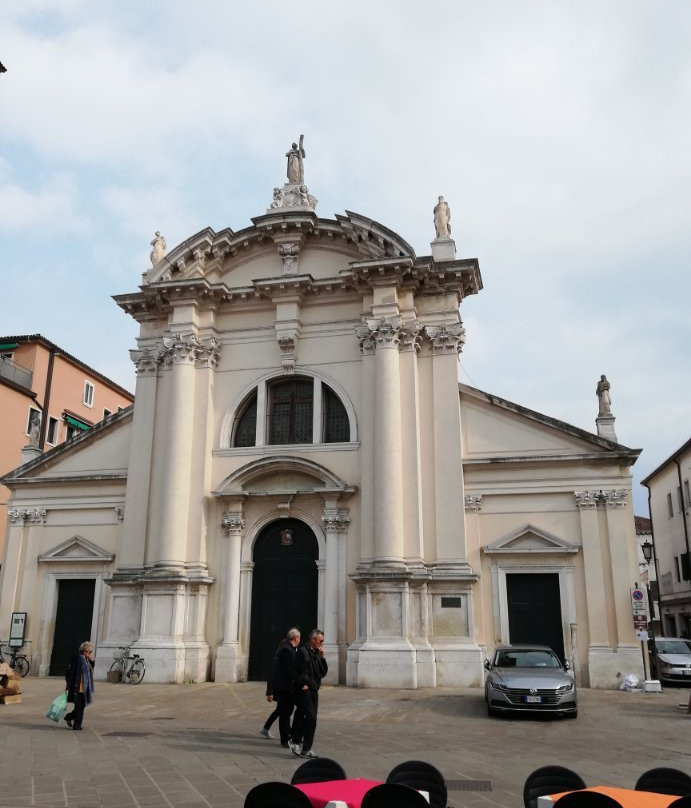 Chiesa S. Andrea-基奥贾必去景点