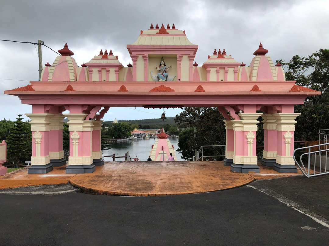 Tamil Surya Oudaya Sangam Temple景点图片