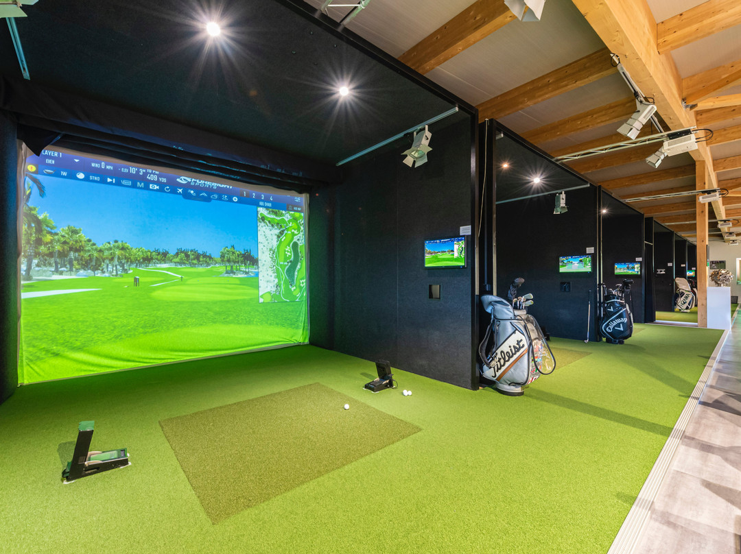 Golf Indoor Broye景点图片