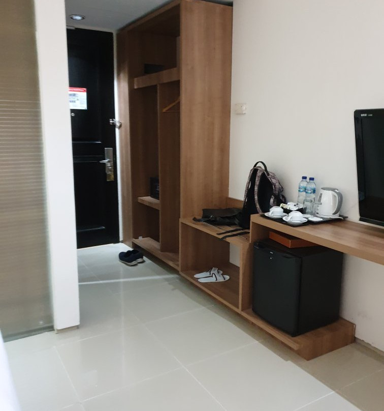 Emilia Hotel by Amazing主图