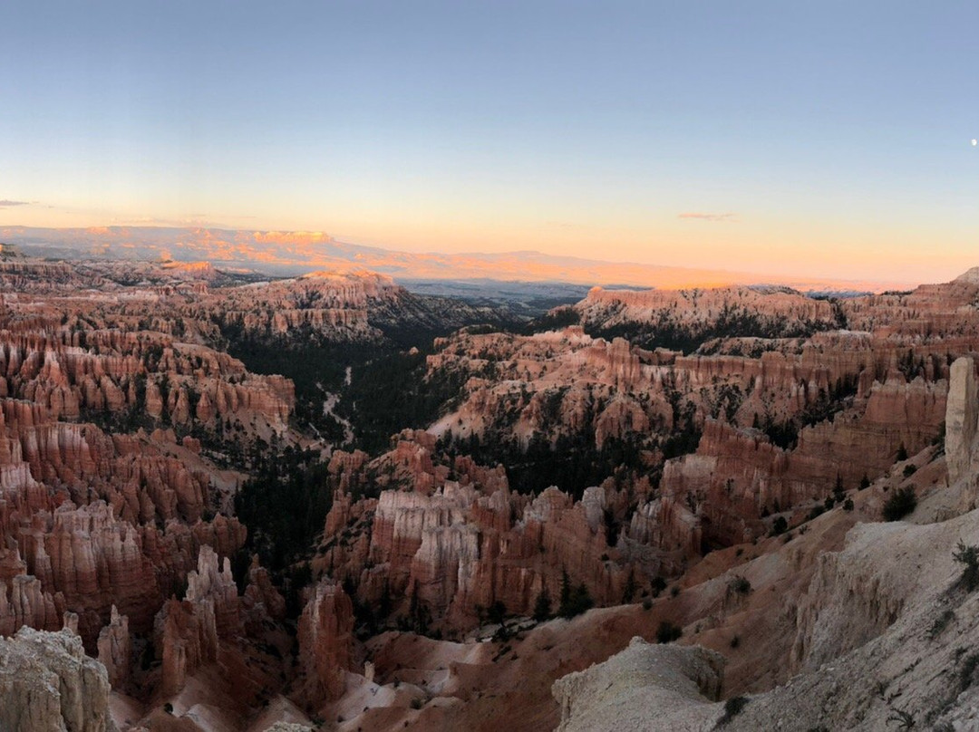 Ruby's Horseback Adventures-布莱斯必去景点