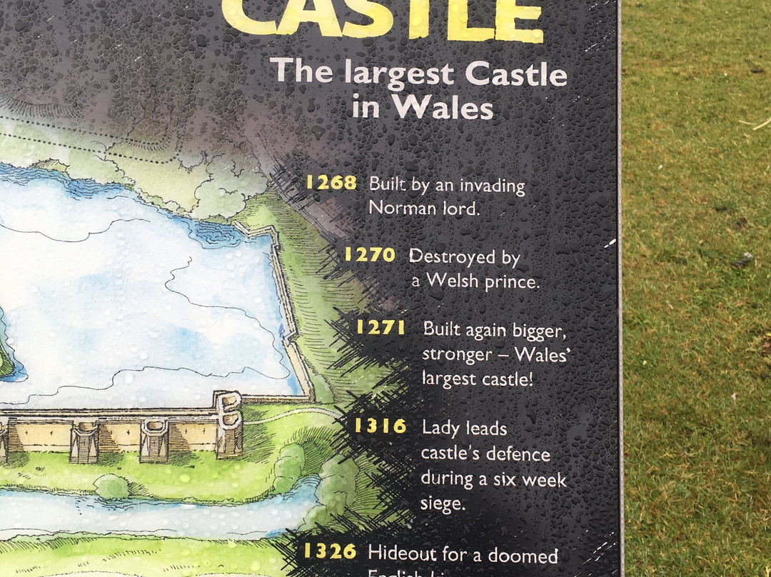 Caerphilly Castle景点图片