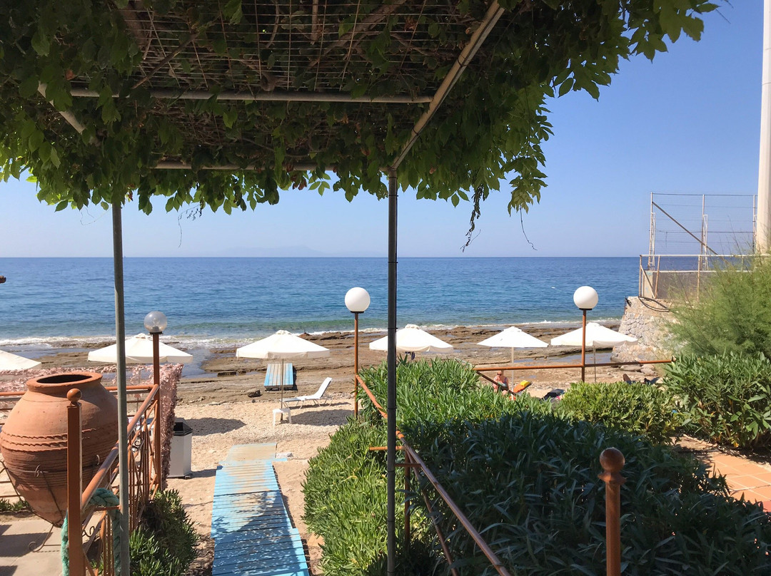 Pebble Beach Hotel主图