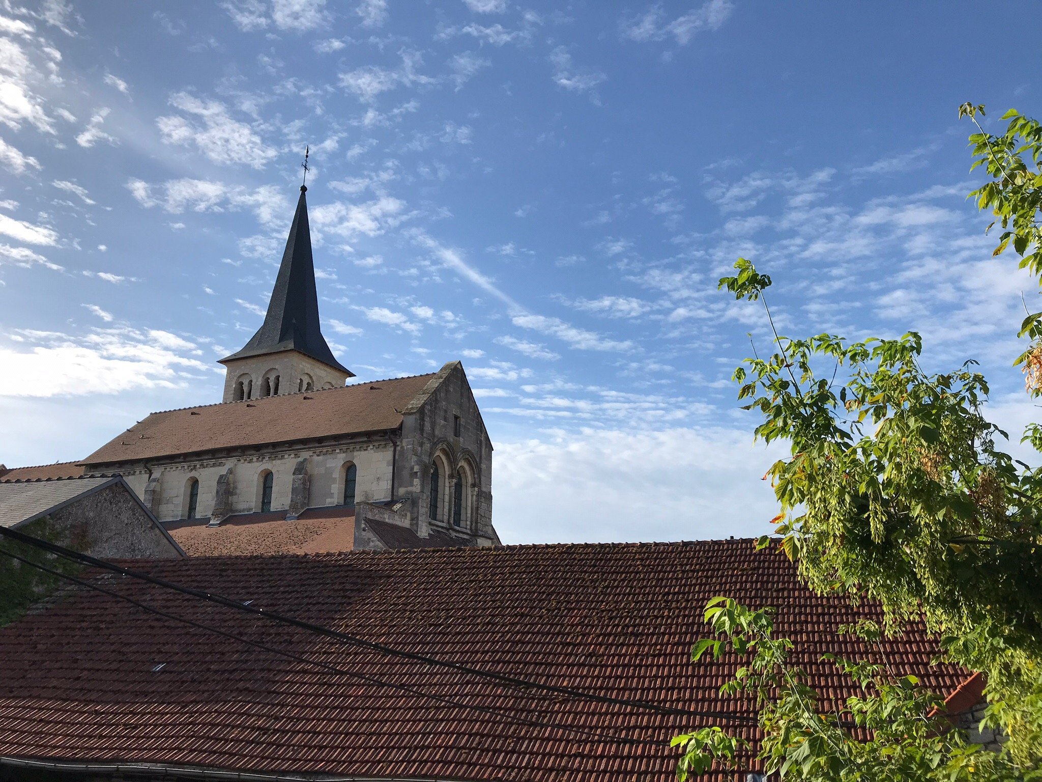 La Grange en Champagne-官方