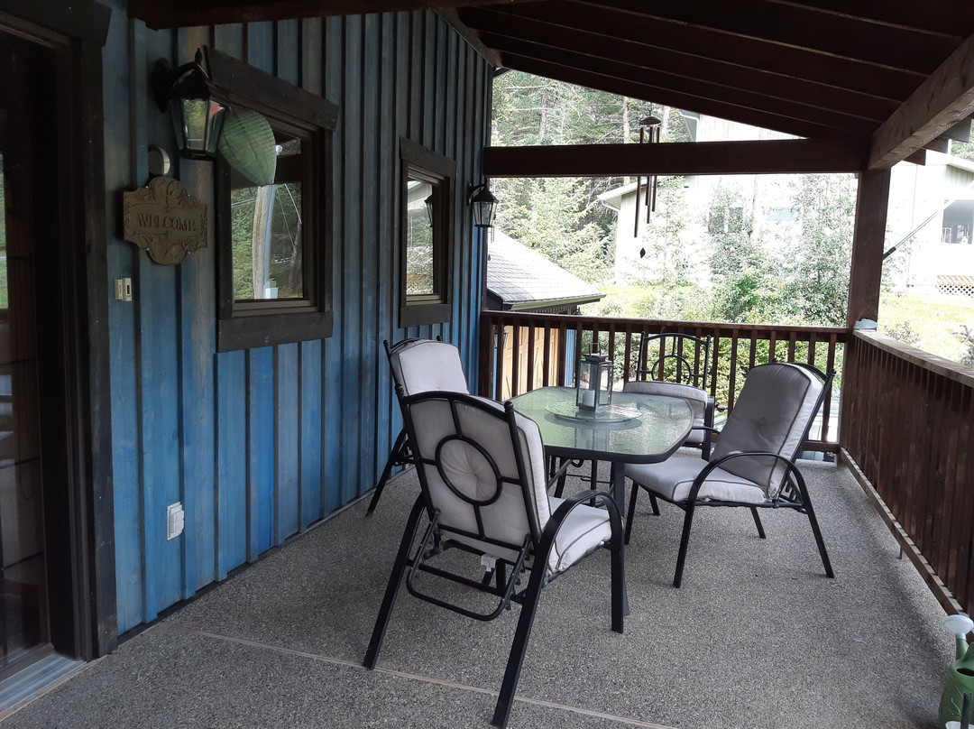 Chalet in the Rockies Bed & Bye主图