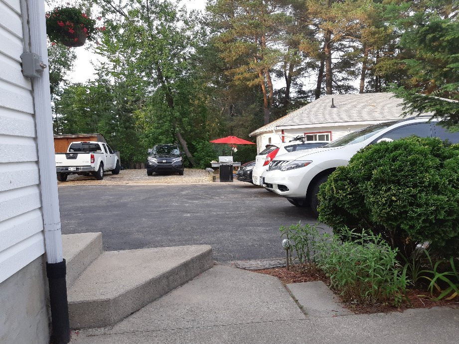 Hollywood Cottages主图