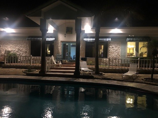 Pelican Bay Resort主图