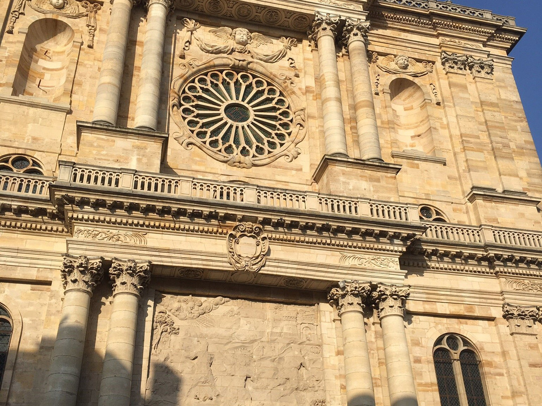 布里斯托尔酒店主图