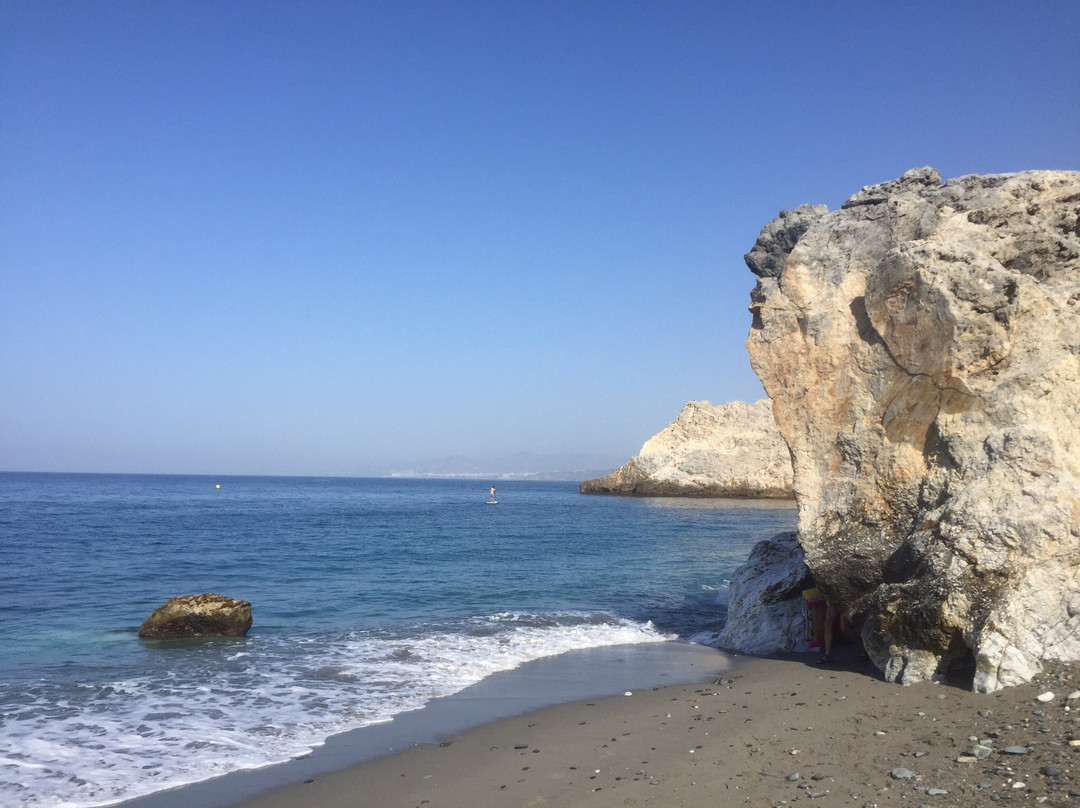 Playa de Cantarrijan景点图片