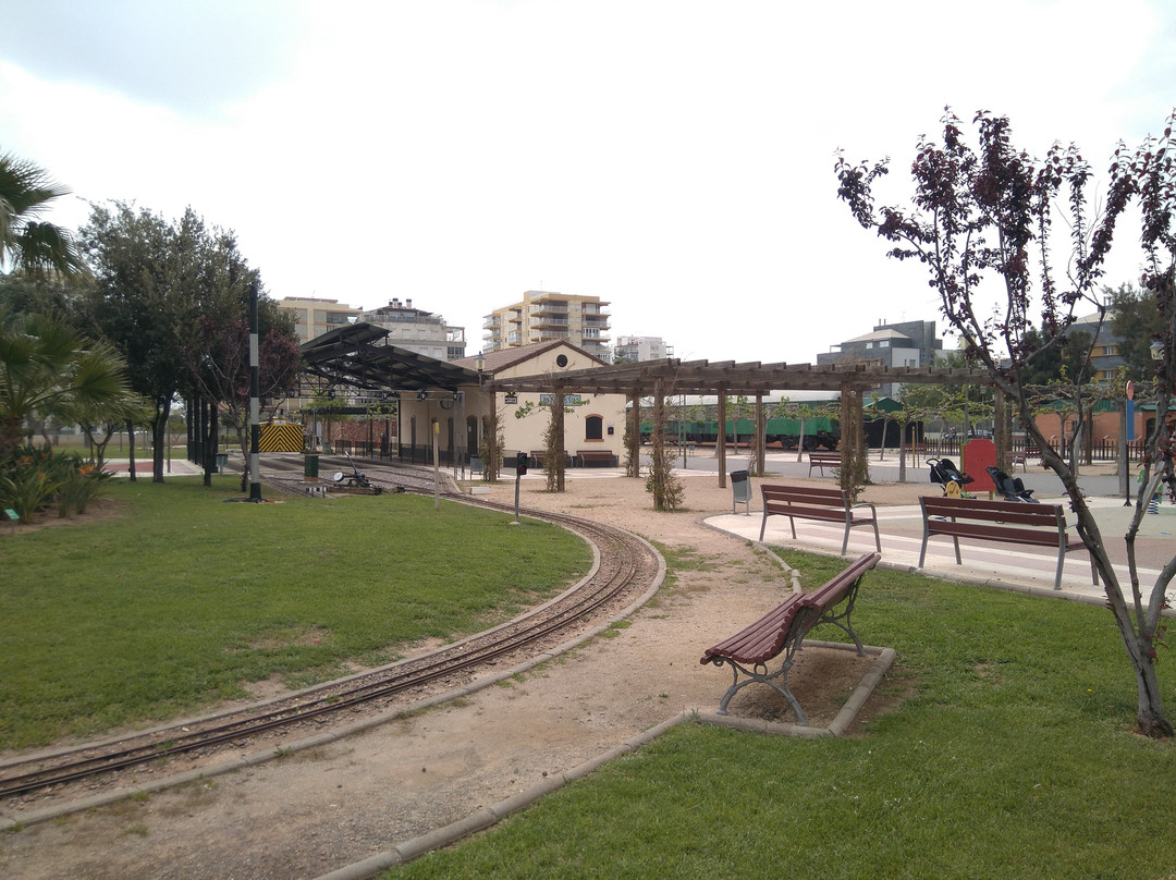 Parque Plaza Del Trenet景点图片