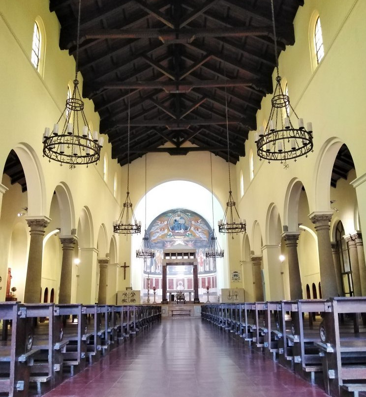 Catedral San Ambrosio de Linares景点图片