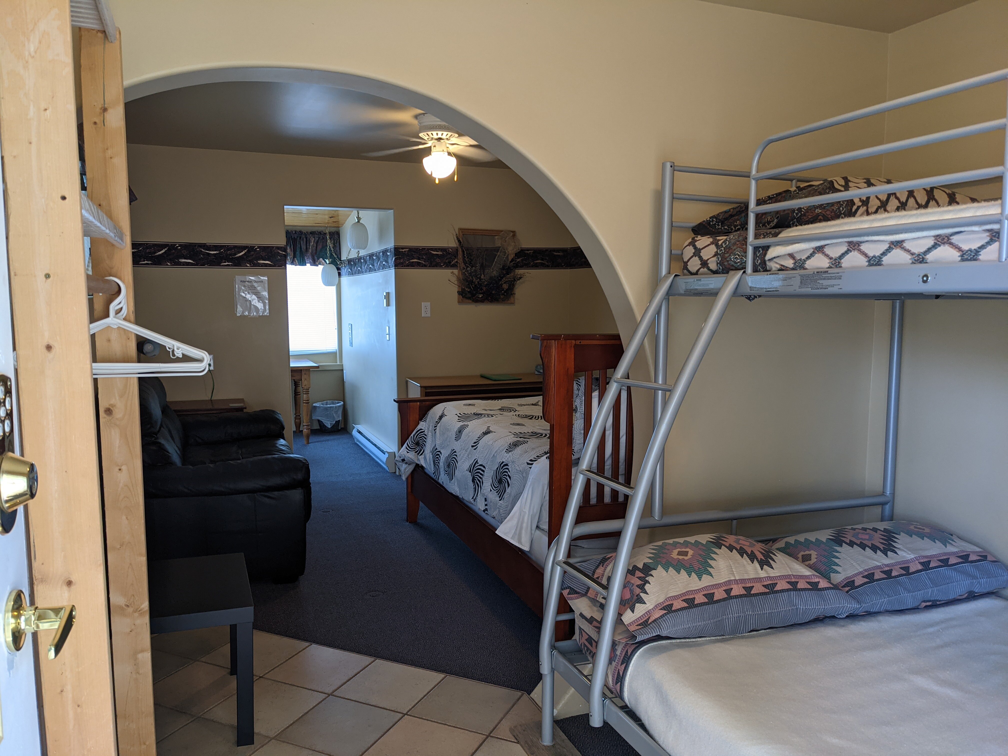 Wasa Lake Guest House-客卧