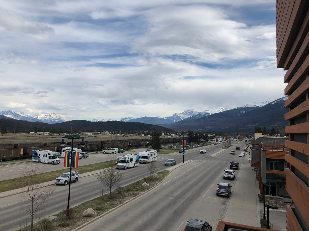 贾斯珀赤红酒店主图