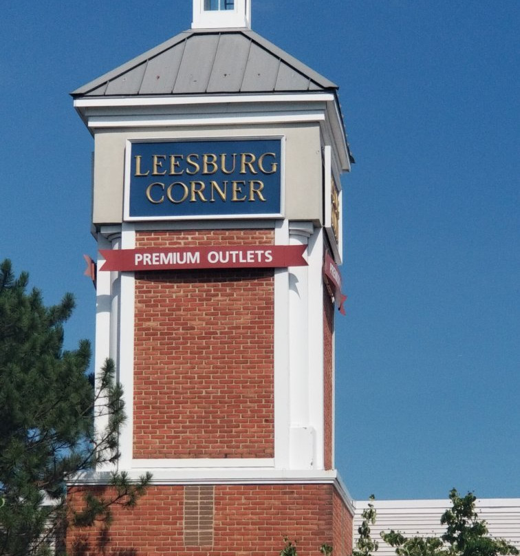 利斯堡角奥特莱斯名品折扣购物中心-Leesburg必去景点