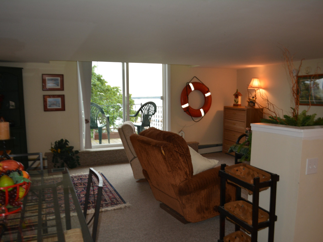 Chateau Country Inn主图