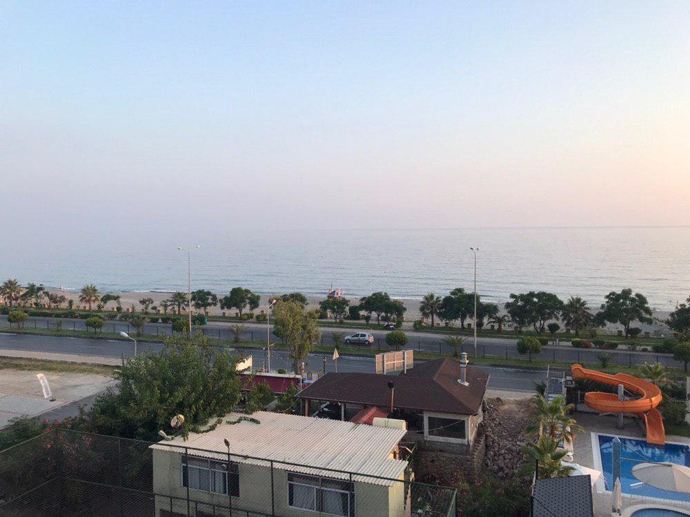 Sey Beach Hotel & Spa主图