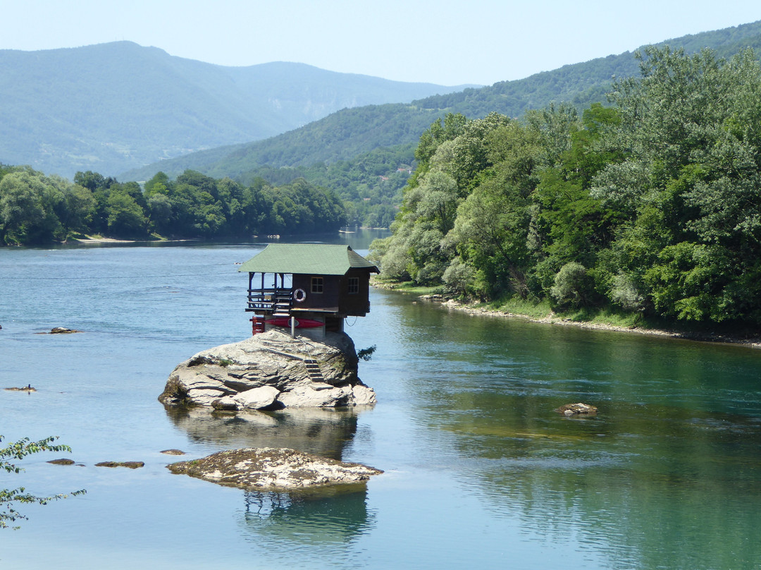 Drina River House景点图片