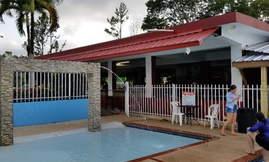 Centro Recreativo & Restaurante El Rancho-Corozal必去景点