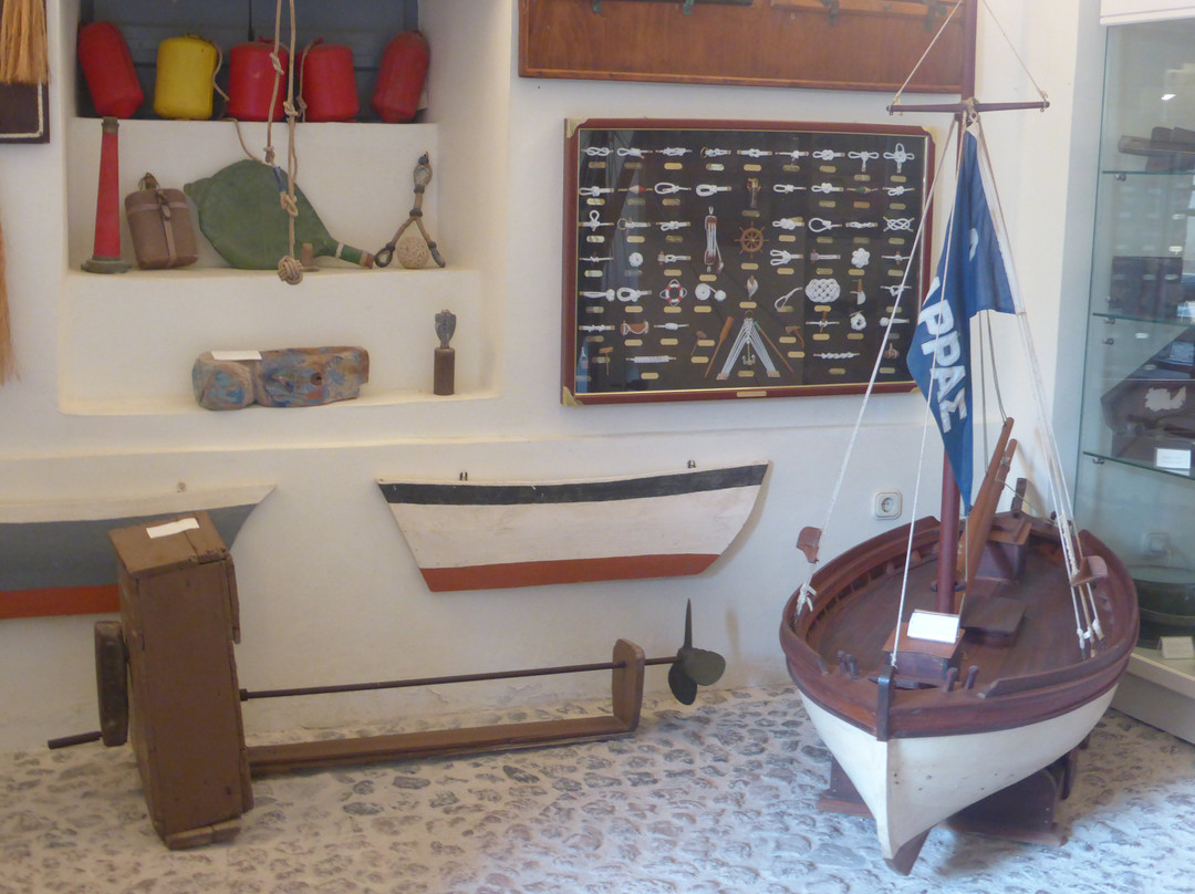 Naval Maritime Museum Oia Santorini景点图片