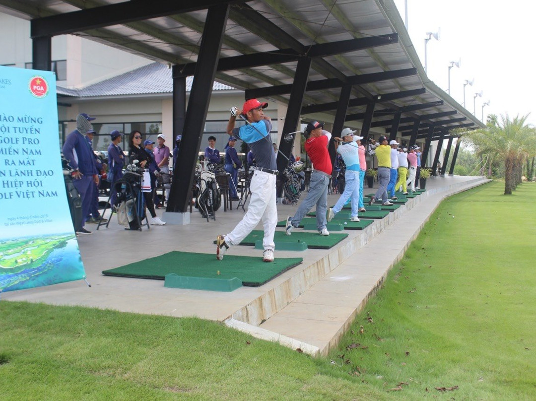 West Lakes Golf & Villas-Long An Province必去景点