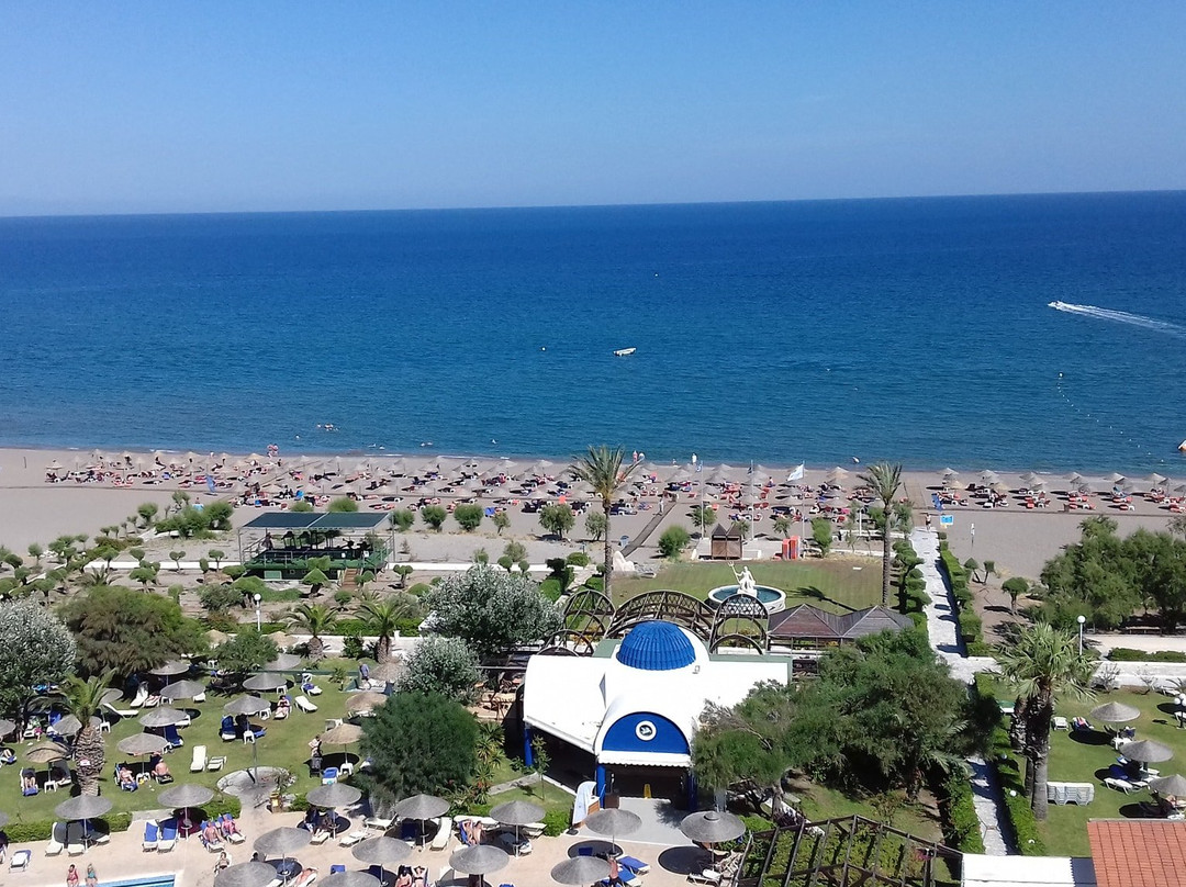 Pegasos Deluxe Beach Hotel主图