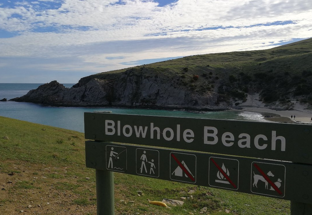 Blowhole Beach景点图片